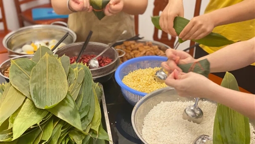 粽享歡樂(lè ) I 濃濃粽香情，百裕一家親